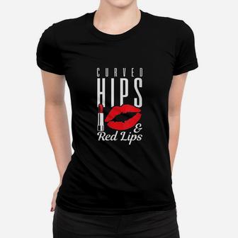 Curved Hips N Red Lips Makeup Lover Curvy Beauty Gift Women T-shirt | Crazezy AU