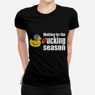 Funny Rubber Duck With Football Helmet Women T-shirt | Crazezy DE