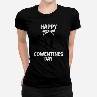 Funny Valentines Day Gift Cow Pun Happy Cowentines Farm Women T-shirt | Crazezy CA