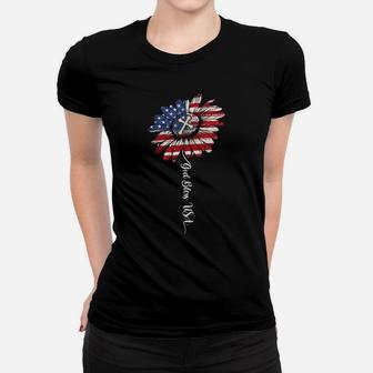 Gode Daisy American Flag God Bless Usa Patriotic Flower Women T-shirt | Crazezy