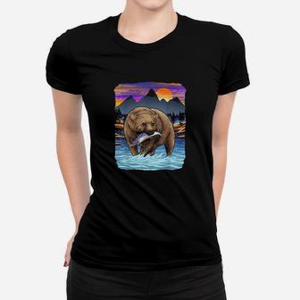 Grizzly Bear Catching Salmon Alaska Fishing Nature Lover Women T-shirt | Crazezy CA