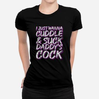 I Just Wanna Cuddle Women T-shirt | Crazezy CA