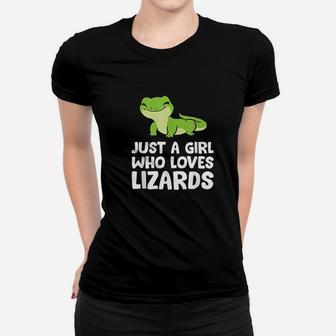 Just A Girl Who Loves Lizards Reptile Lizard Mom Women T-shirt | Crazezy AU