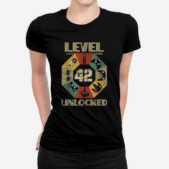 Level 42 Unlocked T Shirt Funny Video Gamer 42Nd Birthday Women T-shirt | Crazezy DE