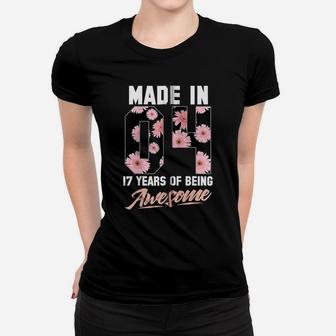 Made In 2004 17 Years Of Being Awesome 17Th Birthday Flowers Zip Hoodie Women T-shirt | Crazezy