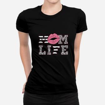 Mom Life Women Leopard Lips Women T-shirt | Crazezy DE