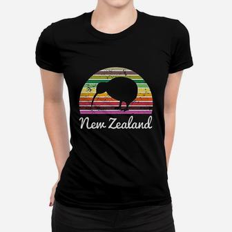 New Zealand Kiwi Bird Holiday Gift Women T-shirt | Crazezy