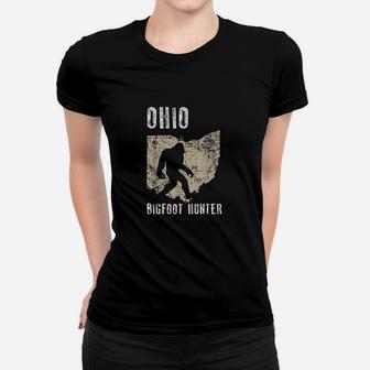 Ohio Bigfoot Hunter Funny Sasquatch Gift Women T-shirt - Thegiftio UK