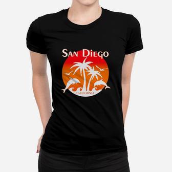 San Diego California Tourist Souvenir Women T-shirt - Thegiftio UK