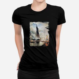 Statue Of Liberty Crown Torch Vintage Usa Imigrant Women T-shirt | Crazezy UK