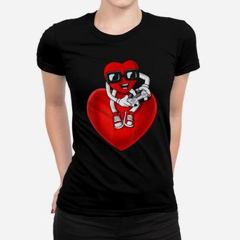 Valentines Day Heart Video Gamer Controller Women T-shirt - Monsterry DE