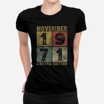 Vintage November 1971 50 Years Born In 1971 50Th Bday Gift Women T-shirt | Crazezy DE