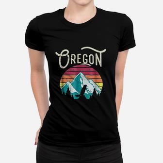 Vintage Oregon Mountains Beaver Women T-shirt | Crazezy
