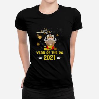 Year Of The Ox 2021 Chinese New Year 2021 Lion Dance Women T-shirt - Thegiftio UK
