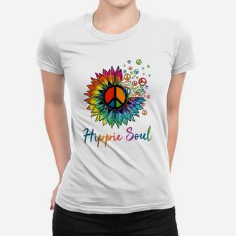 Daisy Peace Sign Hippie Soul Retro Hippie Flower Lovers Women T-shirt | Crazezy CA
