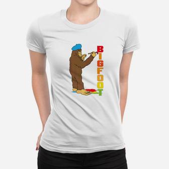 Painter Bigfoot Sasquatch Artist Painting Funny Gift Women T-shirt - Thegiftio UK