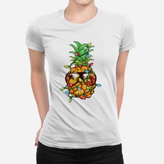 Pineapple Christmas Wear Sunglasses Xmas Lights Boys Gifts Women T-shirt | Crazezy DE