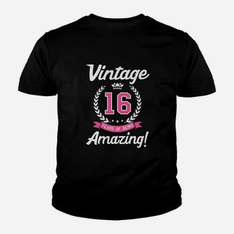 16Th Birthday Gift Vintage 16 Years Amazing Youth T-shirt | Crazezy