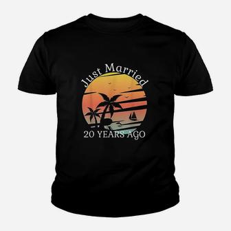 20Th Wedding Anniversary Cruise Just Married 20 Years Gift Youth T-shirt | Crazezy UK