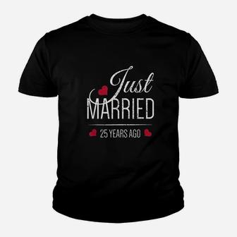 25Th Wedding Anniversary Just Married 25 Years Ago Youth T-shirt | Crazezy DE
