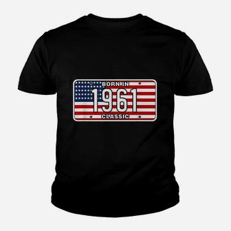 60 Year Old Vintage Born In 1961 60Th Birthday Youth T-shirt | Crazezy CA
