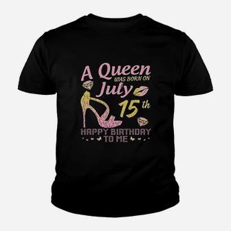 A Queen Was Born On Youth T-shirt | Crazezy AU