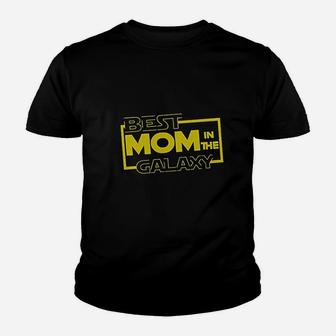 Best Mom In The Galaxy Youth T-shirt | Crazezy