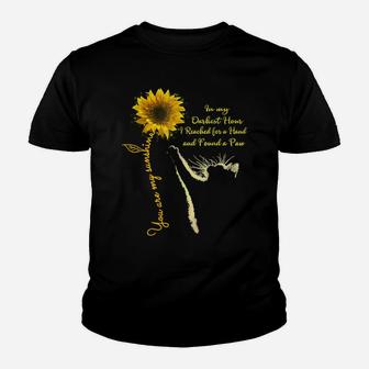 Cat You Are My Sunshine Sunflower In My Darkest Hour A Paw Youth T-shirt | Crazezy DE
