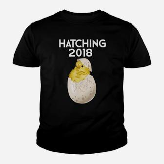 Easter Pregnancy Baby Announcement Hatching 2018 Youth T-shirt - Thegiftio UK