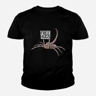 Free Hugs Youth T-shirt | Crazezy DE