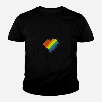 Free Mom Hugs Shirt, Free Mom Hugs Inclusive Pride Lgbtqia Youth T-shirt | Crazezy DE