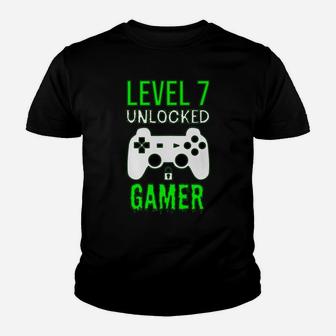Gamer 7Th Birthday Funny Gift - Level 7 Unlocked Gamer Youth T-shirt | Crazezy