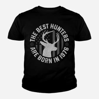 Gift For 45 Year Old Deer Hunter Hunting 1976 45Th Birthday Youth T-shirt | Crazezy DE