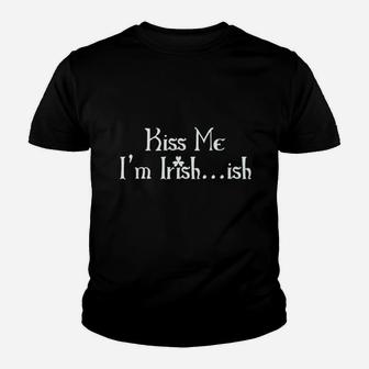 Kiss Me I Am Irish Ish St Patricks Day Saint Irish Youth T-shirt - Thegiftio UK