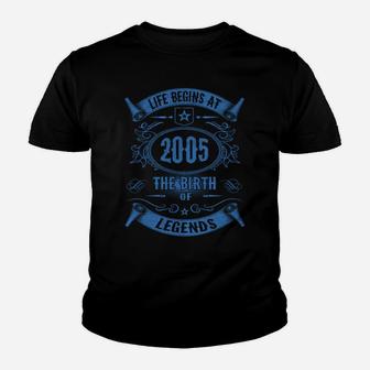 Life Begins At 2005 Vintage Birthday Gift For Men & Women Youth T-shirt | Crazezy