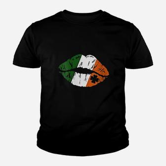 Lipstick Irish Green Shamrock Clover St Patricks Day Youth T-shirt | Crazezy AU