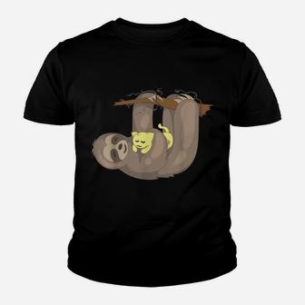 Sloth Hugging Cat | Funny Animal Keeper Lazy Cute Gift Youth T-shirt | Crazezy DE