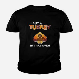 Turkey In Oven Thanksgiving Announcement Youth T-shirt | Crazezy DE