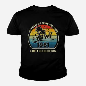 Vintage April 1981 Retro 40 Years Old 40Th Birthday Party Youth T-shirt | Crazezy