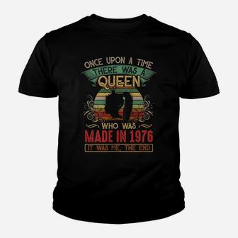 Womens 45Th Birthday Queen Made In 1976 Youth T-shirt | Crazezy