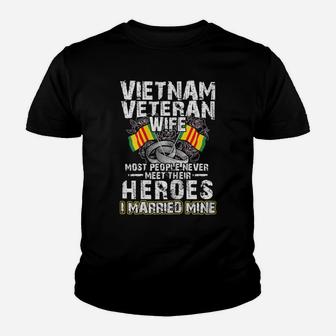 Womens Vietnam Veteran Wife Funny Tshirt Veteran Day Gifts Youth T-shirt | Crazezy