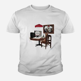 Dog Playing Online Youth T-shirt | Crazezy