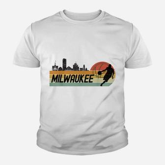 Milwaukee Wi Cityscape Retro Sun - Basketball Fans Youth T-shirt | Crazezy CA