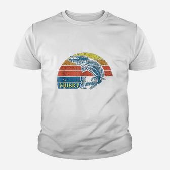 Vintage Inspired Musky Fishing Youth T-shirt | Crazezy CA
