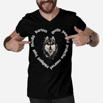 Alaskan Malamute Heart | Alaskan Malamute Mom Dog Dad Men V-Neck Tshirt | Crazezy