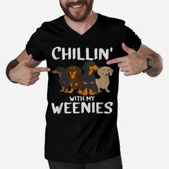 Chillin With My Weenie Mom Doxie Dad Dog Dachshund Lovers Men V-Neck Tshirt | Crazezy AU