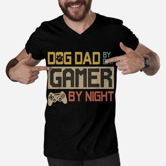 Dog Dad By Day Gamer By Night Vintage Men V-Neck Tshirt | Crazezy UK