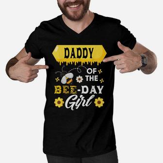 Mens Daddy Of The Bee Birthday Girl Family Matching Hive Honey Men V-Neck Tshirt | Crazezy AU