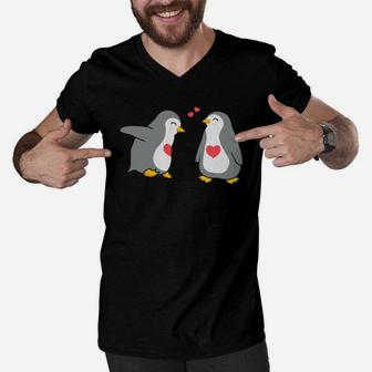 Penguin Couple In Love Valentine Gift Happy Valentines Day Men V-Neck Tshirt - Seseable