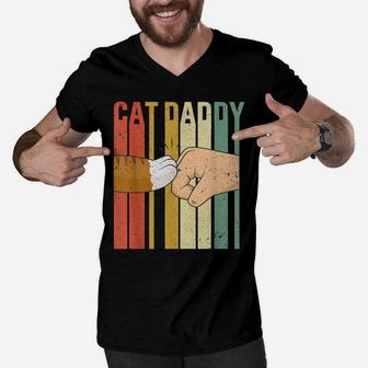 Vintage Cat Daddy Fist Bump Funny Cat Dad Mens Fathers Day Men V-Neck Tshirt | Crazezy